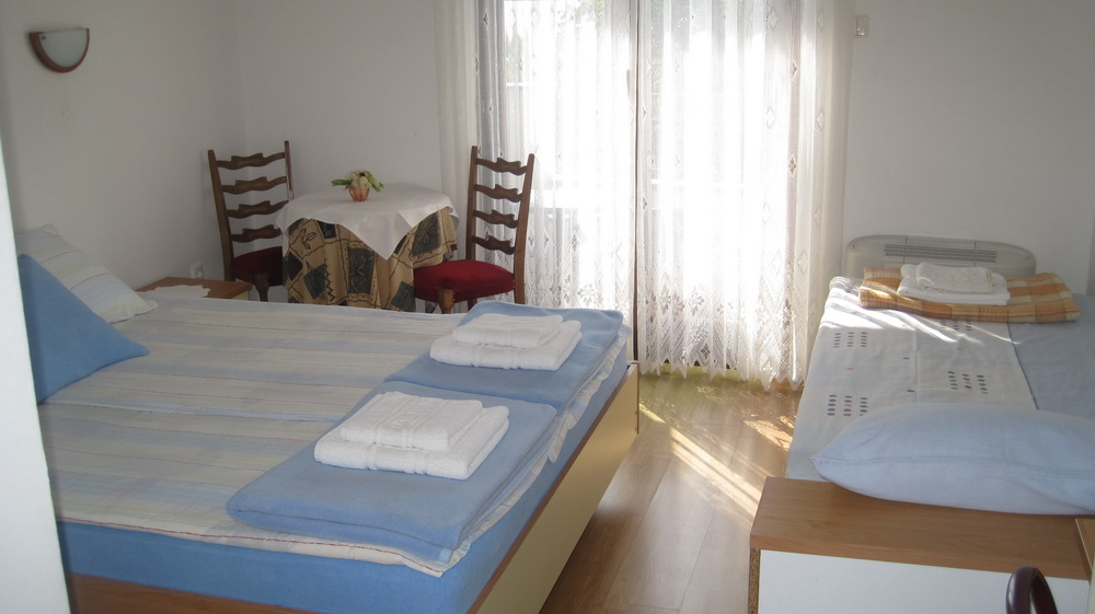 Pension Ribica Crikvenica rooms to let